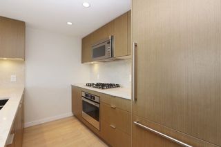 Photo 11: 2110 125 E 14TH Street in North Vancouver: Central Lonsdale Condo for sale : MLS®# R2216081