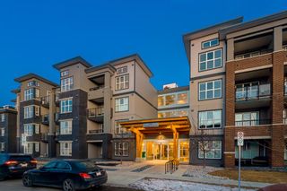 Photo 2: 1116 95 Burma Star Road SW in Calgary: Currie Barracks Apartment for sale : MLS®# A2025934