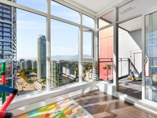 Photo 11: 2902 4688 KINGSWAY in Burnaby: Metrotown Condo for sale in "Station Square 1" (Burnaby South)  : MLS®# R2815476