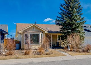 Photo 1: 84 Strathcona Close SW in Calgary: Strathcona Park Detached for sale : MLS®# A1203602