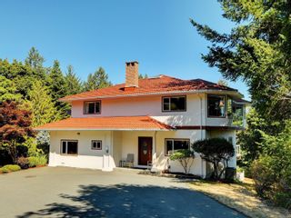 Photo 1: 1540 Sylvan Pl in North Saanich: NS Lands End House for sale : MLS®# 955151