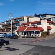 Photo 1: Ocean Front restaurant / office in White Rock in Kamloops in White Rock: Business with Property for sale