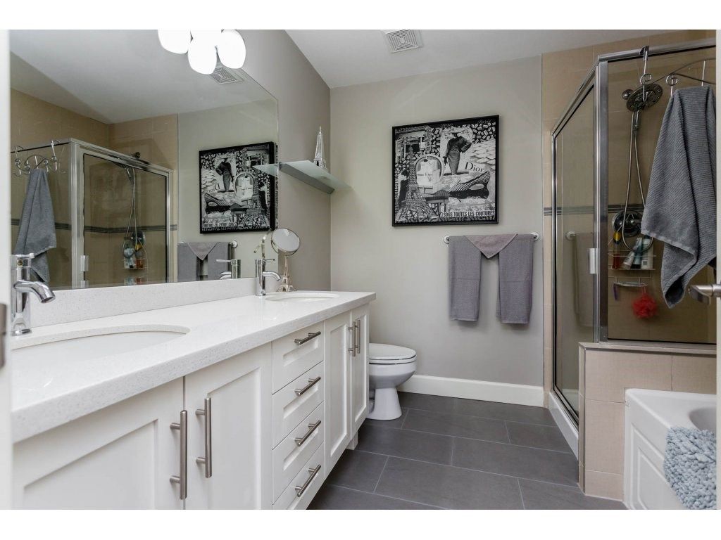 Photo 13: Photos: 8 19560 68TH Avenue in Surrey: Clayton Townhouse for sale in "SOLANA" (Cloverdale)  : MLS®# R2179592