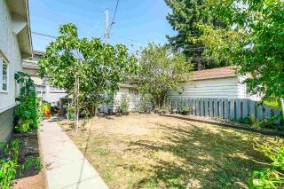 Photo 14: 1437 E 63RD Avenue in Vancouver: Fraserview VE House for sale (Vancouver East)  : MLS®# R2426997