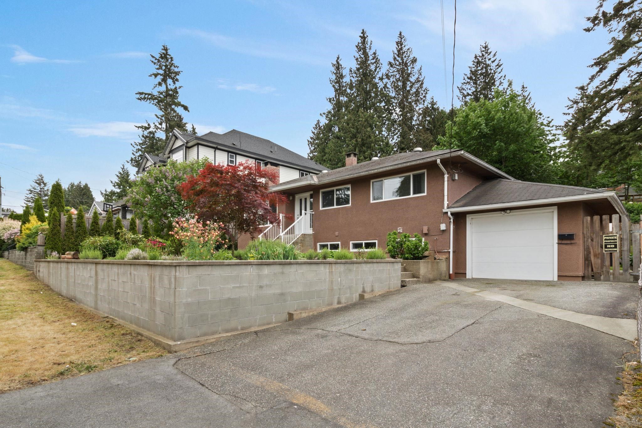 Main Photo: 2234 LOBB Avenue in Port Coquitlam: Mary Hill House for sale : MLS®# R2780966