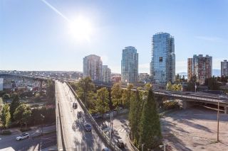 Photo 11: 1001 1372 SEYMOUR Street in Vancouver: Downtown VW Condo for sale in "THE MARK" (Vancouver West)  : MLS®# R2001462