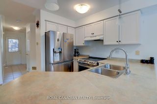 Photo 8: 57 Richfield Square in Clarington: Courtice House (2-Storey) for sale : MLS®# E7299824