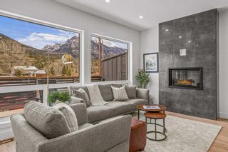 Photo 4: 2 1226 2nd Avenue: Canmore Row/Townhouse for sale : MLS®# A2094949