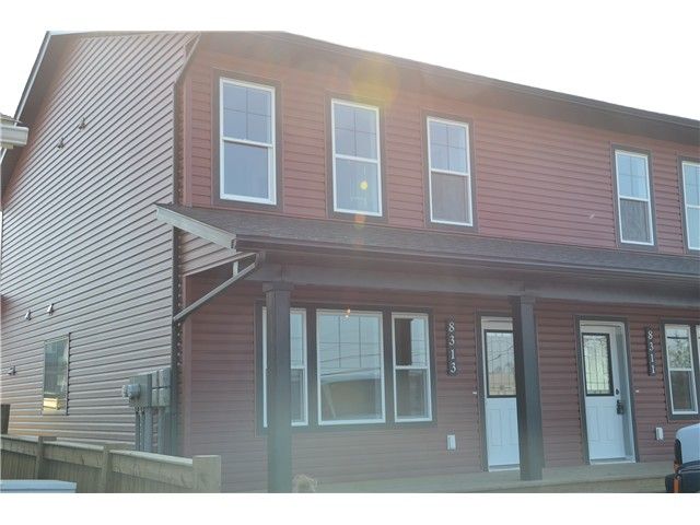 Photo 1: Photos: 8311 88TH Street in Fort St. John: Fort St. John - City SE 1/2 Duplex for sale (Fort St. John (Zone 60))  : MLS®# N239215