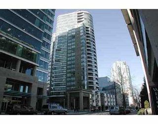 Photo 1: 1166 MELVILLE Street in Vancouver: Coal Harbour Condo for sale in "ORCA PLACE" (Vancouver West)  : MLS®# V618983
