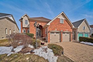 Photo 3: 1071 Pondview Crt in Oshawa: Pinecrest Freehold for sale : MLS®# E6008373