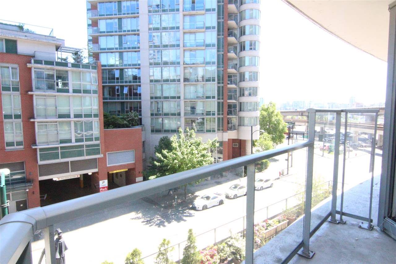 Photo 9: Photos: 302 689 ABBOTT STREET in Vancouver: Downtown VW Condo for sale (Vancouver West)  : MLS®# R2170121