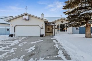 Photo 2: 110 Stafford Street: Crossfield Detached for sale : MLS®# A1184994