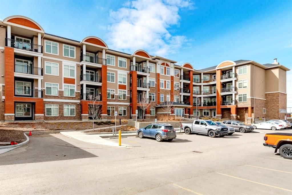 Main Photo: 1114 3727 Sage Hill Drive NW in Calgary: Sage Hill Apartment for sale : MLS®# A1193096