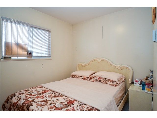 Photo 14: Photos: 4488 GLADSTONE ST in Vancouver: Victoria VE House for sale (Vancouver East)  : MLS®# V1134157