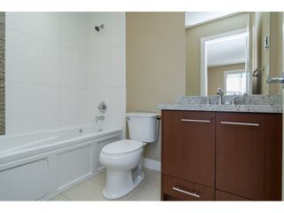 Photo 16: 54 7298 199A Street in Langley: Willoughby Heights Townhouse for sale in "YORK" : MLS®# R2182113