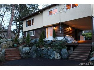 Photo 13: 1005 karen Cres in VICTORIA: SE Swan Lake House for sale (Saanich East)  : MLS®# 659089