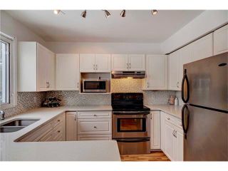 Photo 9: 684 MERRILL Drive NE in Calgary: Winston Heights/Mountview House for sale : MLS®# C4102737