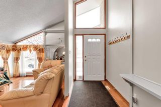 Photo 2: 4720 60 Street NE in Calgary: Temple Detached for sale : MLS®# A2123494