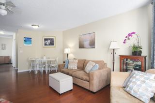 Photo 10: 305 48 RICHMOND Street in New Westminster: Fraserview NW Condo for sale in "Gatehouse Place" : MLS®# R2410205