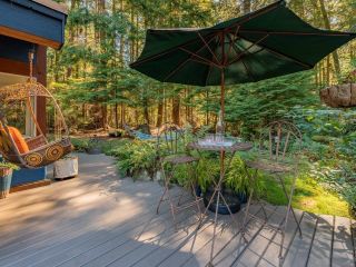Photo 30: 4469 SUMMERSIDE Lane in North Vancouver: Deep Cove House for sale : MLS®# R2726063