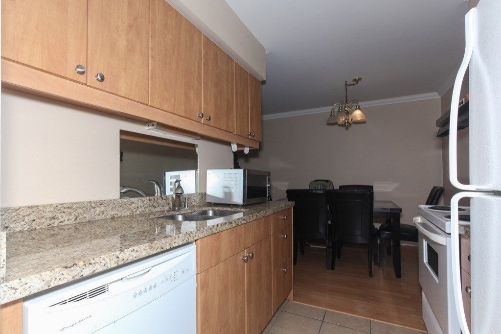 Photo 10: Photos: 424 9847 MANCHESTER Drive in Burnaby: Cariboo Condo for sale in "BARCLAY WOOD" (Burnaby North)  : MLS®# R2224490
