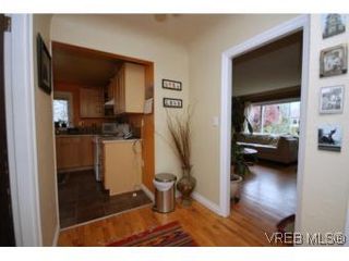 Photo 8: 3029 Millgrove St in VICTORIA: SW Gorge House for sale (Saanich West)  : MLS®# 534556
