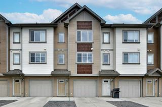 Photo 1: 109 Copperpond Row SE in Calgary: Copperfield Row/Townhouse for sale : MLS®# A2122712