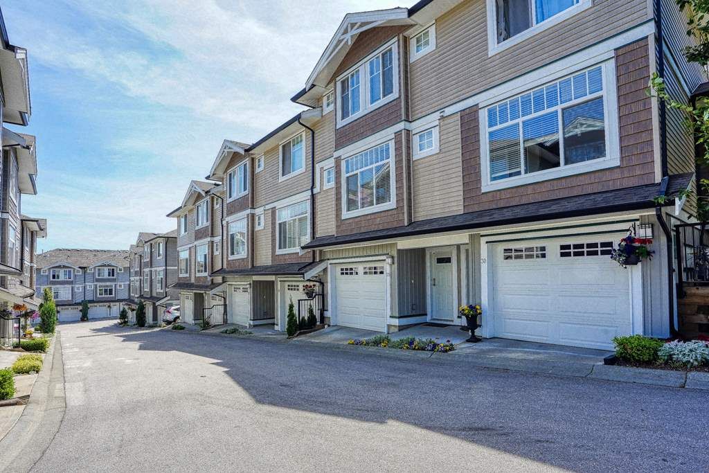 Main Photo: 29 14356 63A Ave in Surrey: Sullivan Station Townhouse for sale : MLS®# R2415248