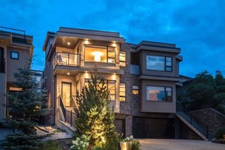 Photo 3: 2005 28 Avenue SW in Calgary: South Calgary Semi Detached (Half Duplex) for sale : MLS®# A2123710