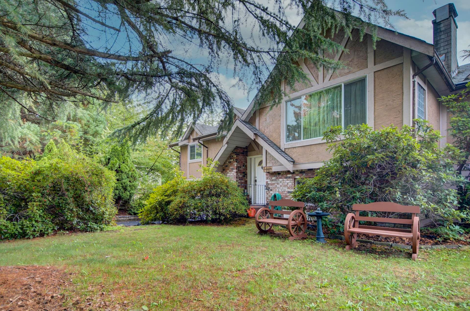 Main Photo: 14524 91B AVENUE in : Bear Creek Green Timbers House for sale : MLS®# R2623589