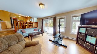 Photo 9: 1020 LANARK Place in Squamish: Garibaldi Highlands House for sale : MLS®# R2750233