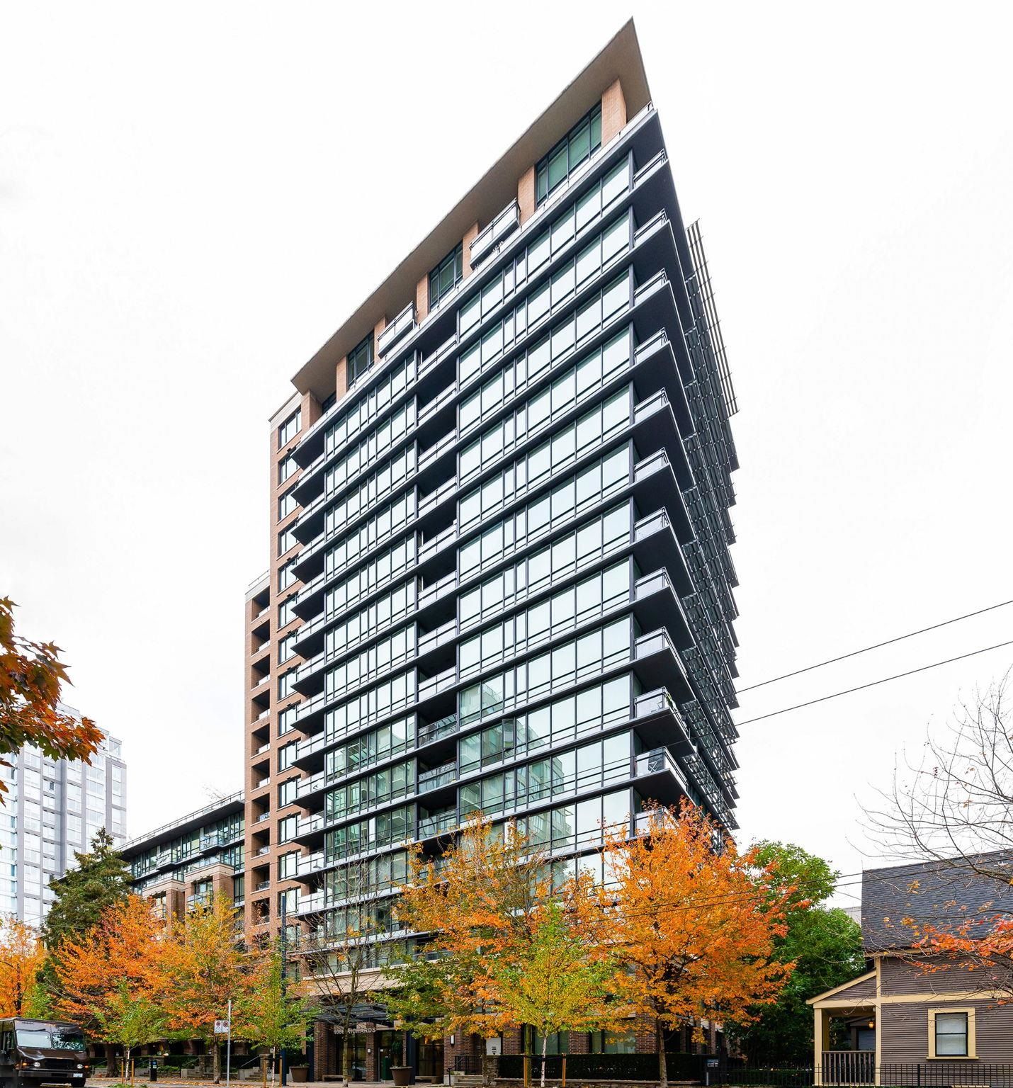 Main Photo: 304 1088 RICHARDS Street in Vancouver: Yaletown Condo for sale in "Richards Living" (Vancouver West)  : MLS®# R2843664