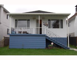 Photo 1: 2984 KITCHENER Street in Vancouver: Renfrew VE House for sale (Vancouver East)  : MLS®# V786827