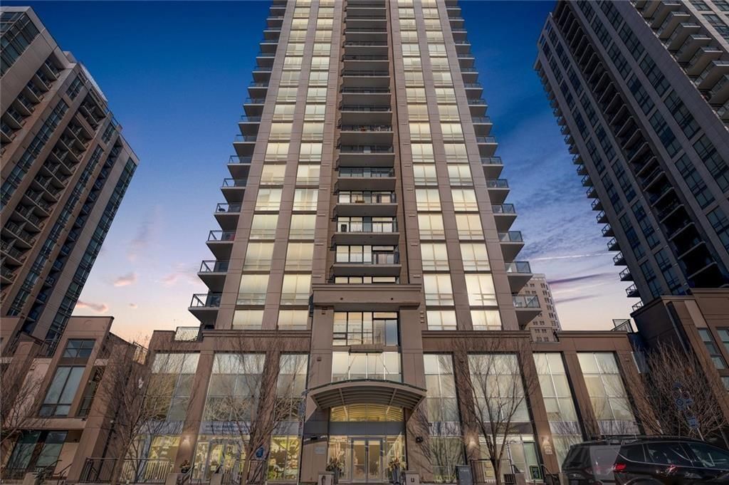 Main Photo: 2302 1118 12 Avenue SW in Calgary: Beltline Apartment for sale : MLS®# A1213290