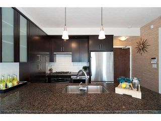 Photo 2: 1101 1650 W 7TH Avenue in Vancouver: Fairview VW Condo for sale in "VIRTU" (Vancouver West)  : MLS®# V906819