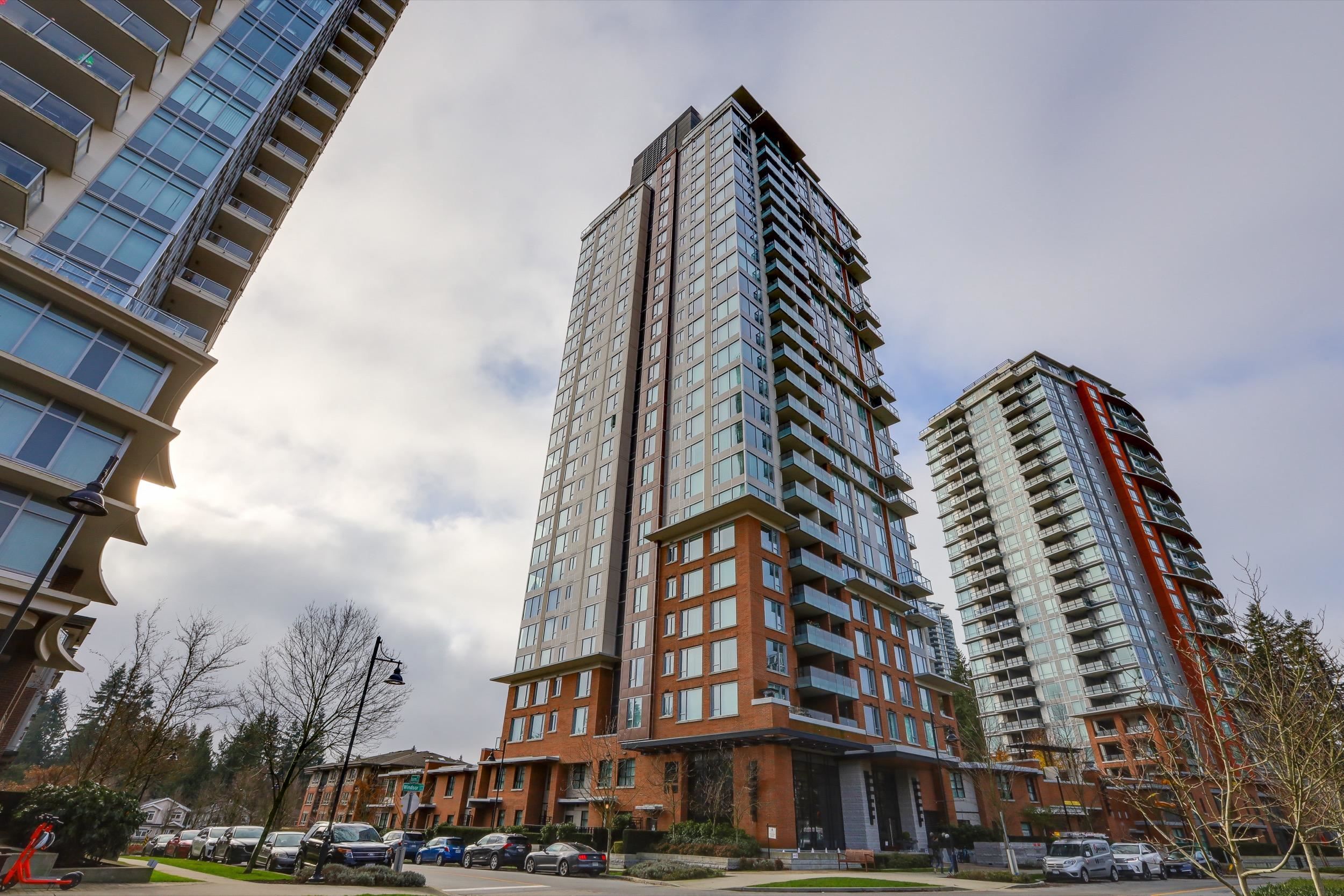 Main Photo: 706 3100 WINDSOR Gate in Coquitlam: New Horizons Condo for sale in "LLYOD" : MLS®# R2839588