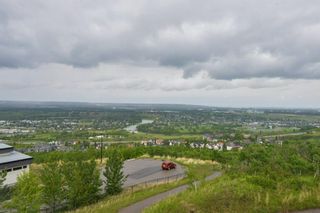 Photo 25: 32 coulee View SW in Calgary: Cougar Ridge Detached for sale : MLS®# A1117210