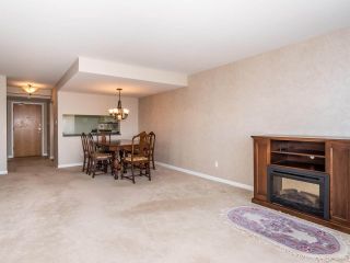 Photo 3: 1707 6070 MCMURRAY Avenue in Burnaby: Forest Glen BS Condo for sale in "LA MIRAGE" (Burnaby South)  : MLS®# R2443753