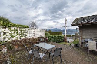 Photo 26: 731 BEACHVIEW Drive in North Vancouver: Dollarton House for sale : MLS®# R2651259