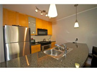 Photo 3: 605 989 RICHARDS Street in Vancouver: Downtown VW Condo for sale in "THE MONDRIAN" (Vancouver West)  : MLS®# V833931