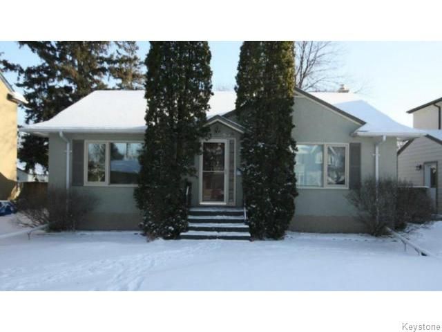 Main Photo:  in Winnipeg: Single Family Detached for sale (River Heights)  : MLS®# 1203549