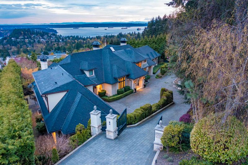 FEATURED LISTING: 835 EYREMOUNT Drive West Vancouver