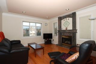 Photo 2: 1746 KITCHENER Street in Vancouver: Grandview Woodland House for sale (Vancouver East)  : MLS®# R2834858