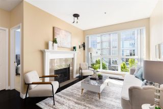 Photo 4: PH10 511 W 7TH Avenue in Vancouver: Fairview VW Condo for sale in "Beverly Gardens" (Vancouver West)  : MLS®# R2584583