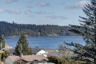 Photo 4: 401 3234 Holgate Lane in Colwood: Co Lagoon Condo for sale : MLS®# 898415