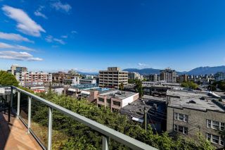 Photo 2: 602 1633 W 10TH Avenue in Vancouver: Fairview VW Condo for sale in "The Hennessy" (Vancouver West)  : MLS®# R2654950