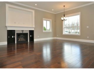 Photo 5: 8122 211B Street in Langley: Willoughby Heights House for sale in "Yorkson" : MLS®# F1307960