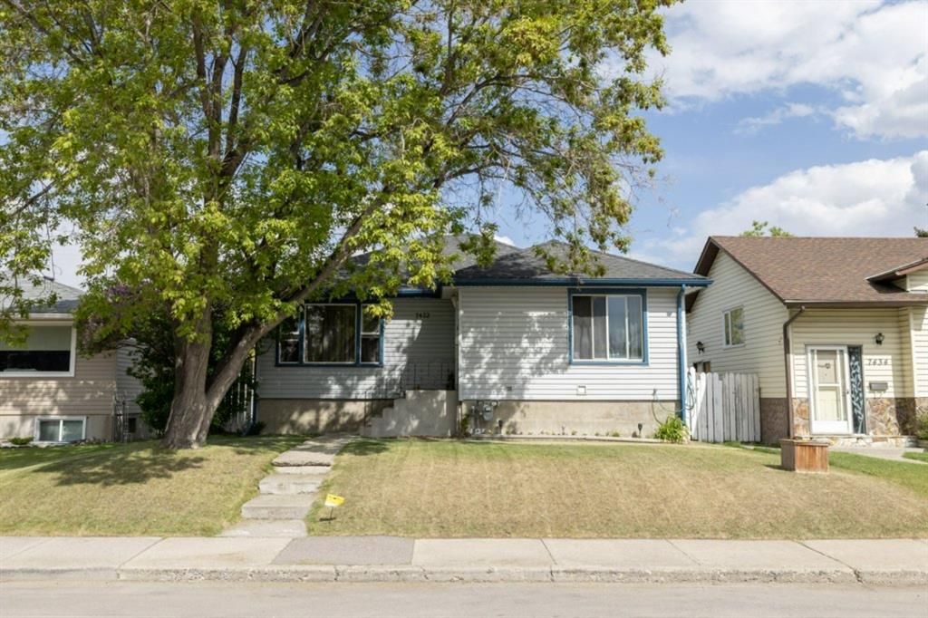 Main Photo: 7432 23 Street SE in Calgary: Ogden Detached for sale : MLS®# A1211475