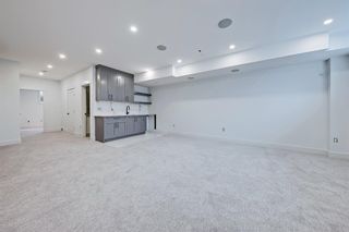Photo 22: 430 18 Avenue NE in Calgary: Winston Heights/Mountview Semi Detached for sale : MLS®# A1136538